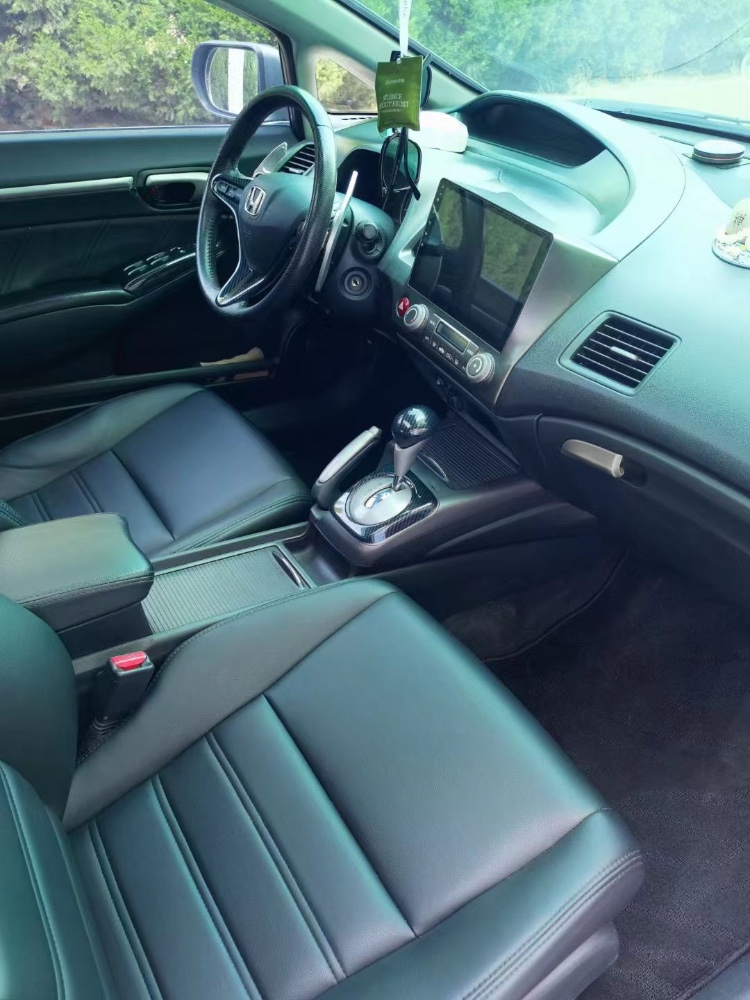 青岛12年本田思域1