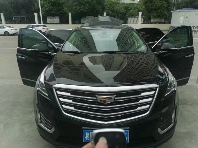 鄂州19年凱迪拉克XT51