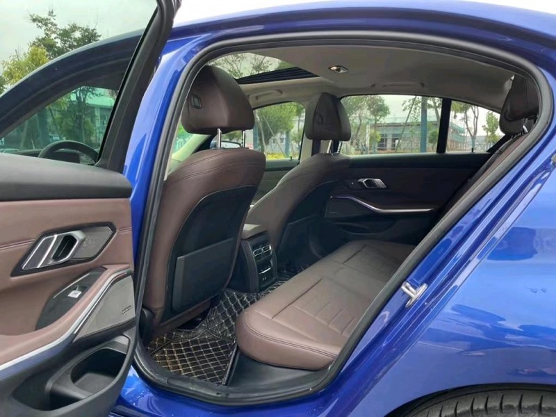 盐城19年宝马3系5