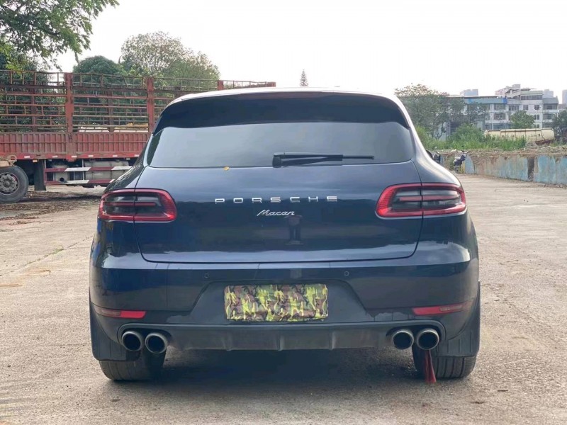 欽州18年保時捷Macan2