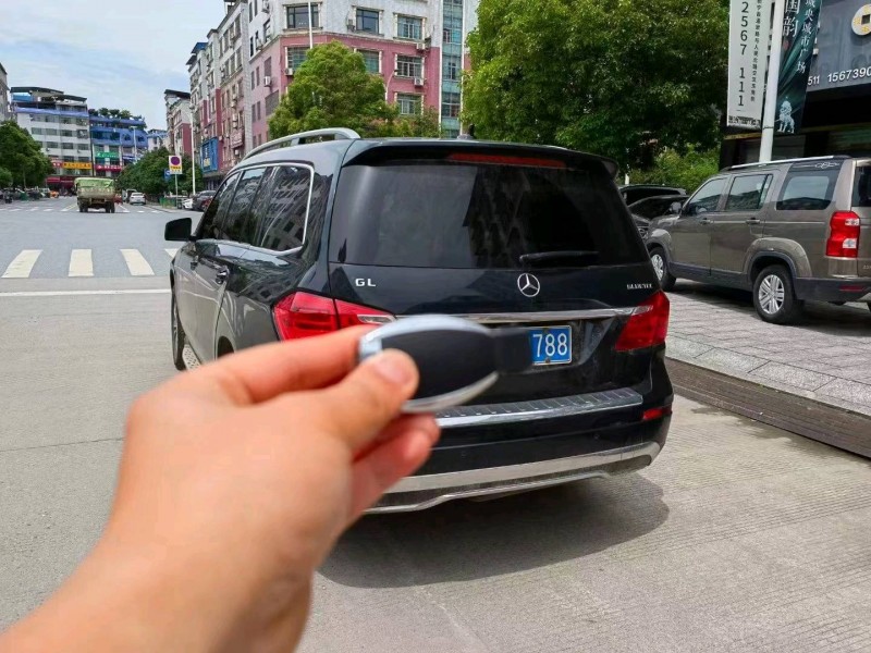 邵阳13年奔驰GL5