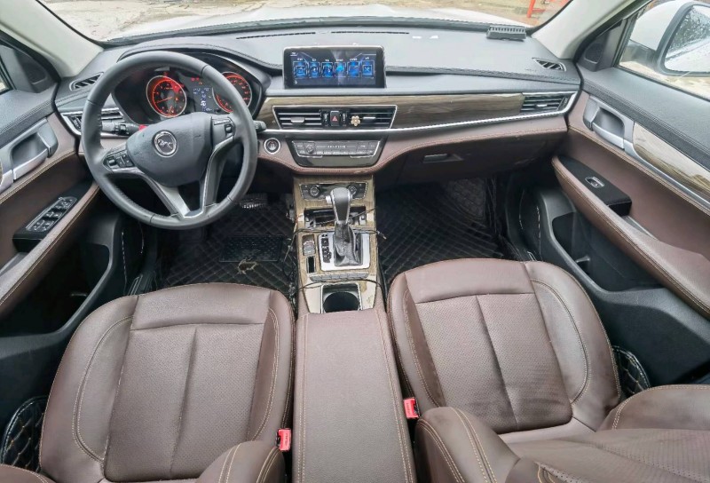 安順20年漢騰汽車X56