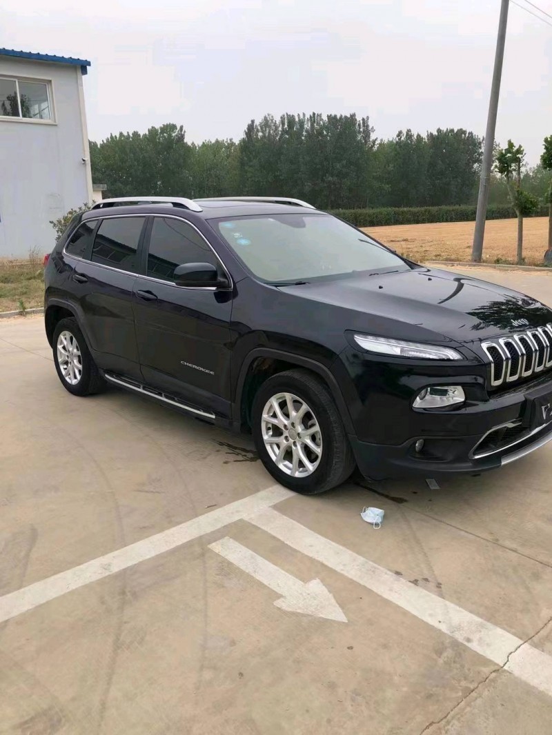 南通17年Jeep自由光3