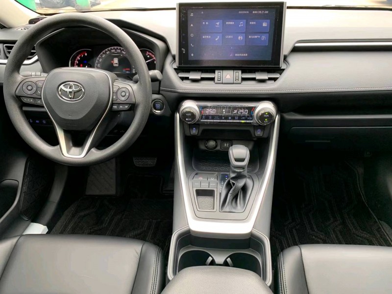 中山22年丰田RAV48