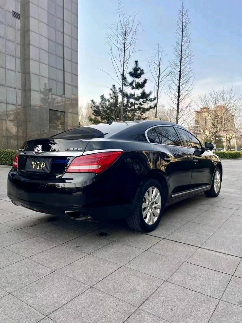 烟台15年别克君越5