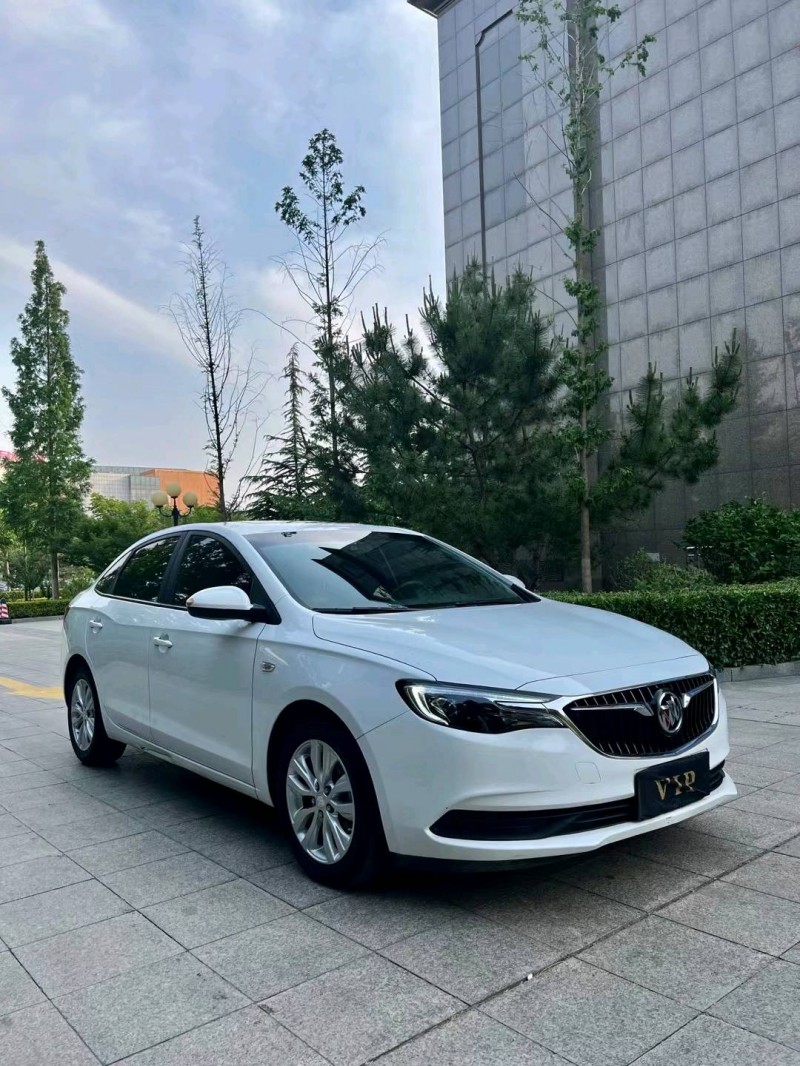 烟台21年别克英朗3