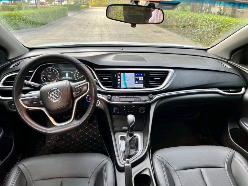 烟台21年别克英朗8