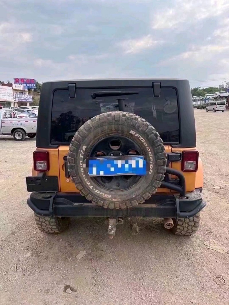 煙臺14年Jeep牧馬人9
