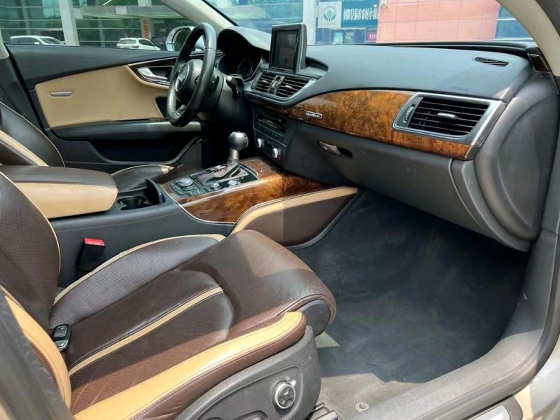 盐城14年奥迪A7L4