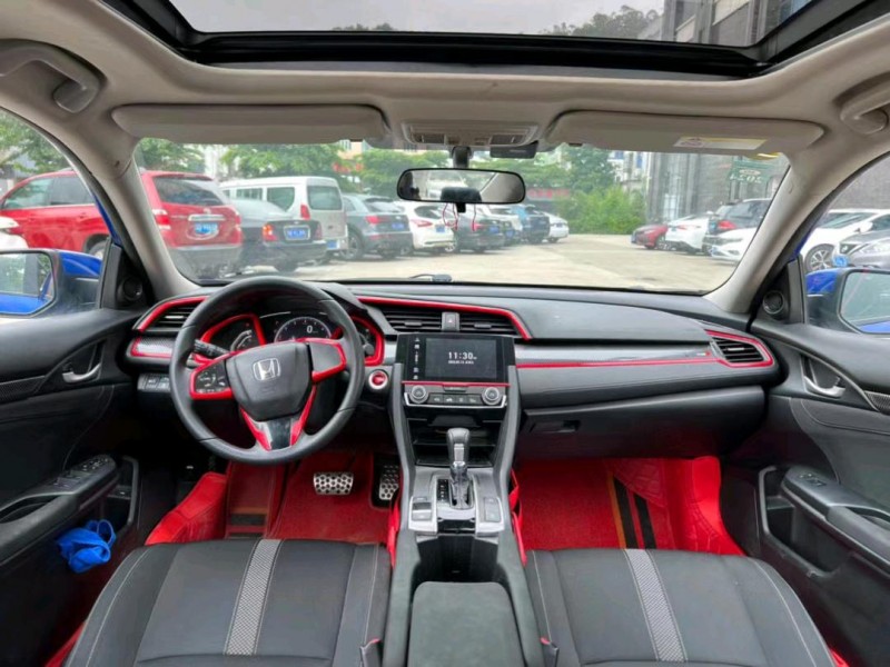 东莞19年本田思域5