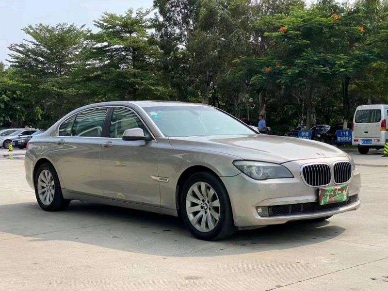 东莞10年宝马7系2