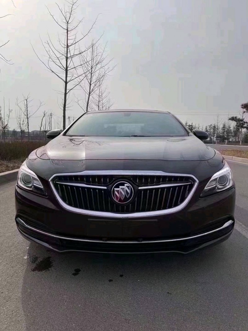 潍坊17年别克君越8