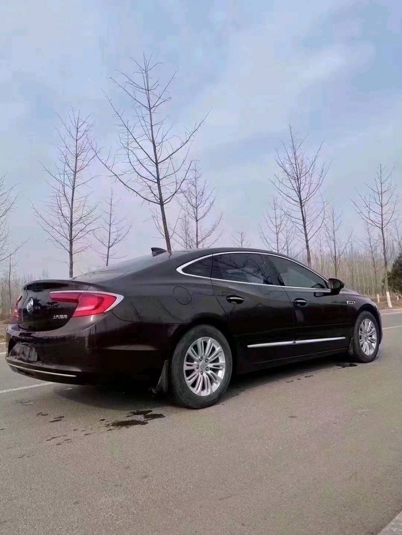 潍坊17年别克君越1