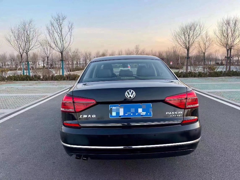 青岛13年大众帕萨特4
