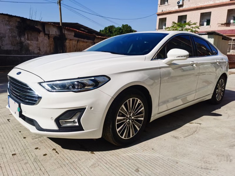 东莞20年福特蒙迪欧9