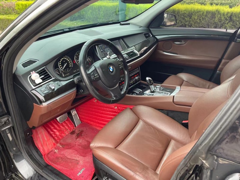 潍坊12年宝马5系GT3