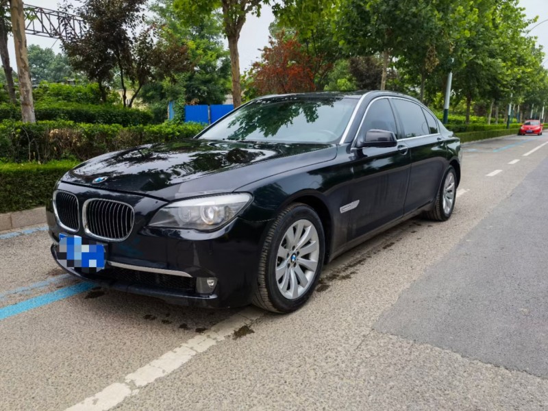 潍坊10年宝马7系7