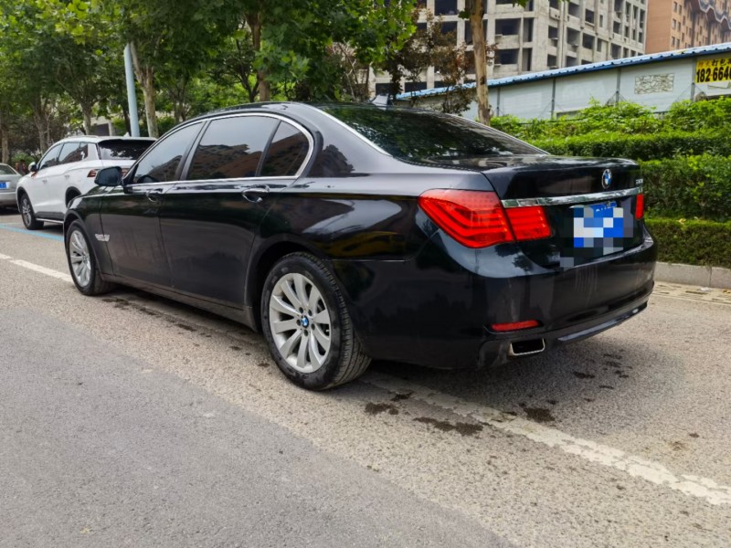 潍坊10年宝马7系4