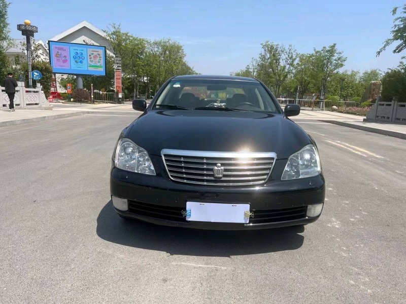 徐州06年丰田皇冠1