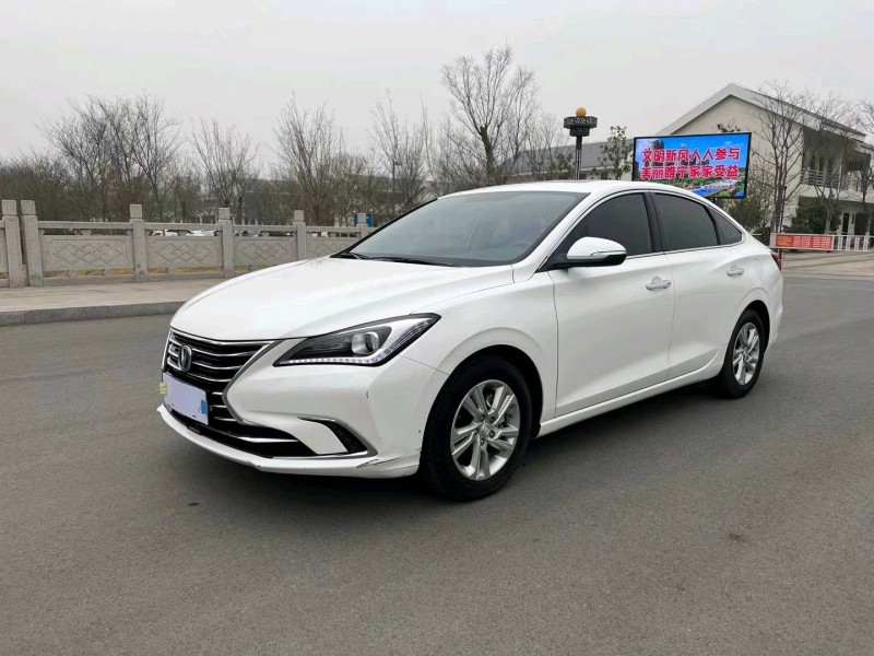 徐州20年長安汽車逸動3