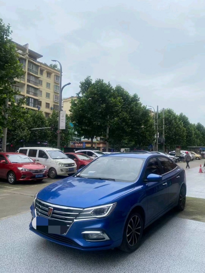安順21年榮威i52