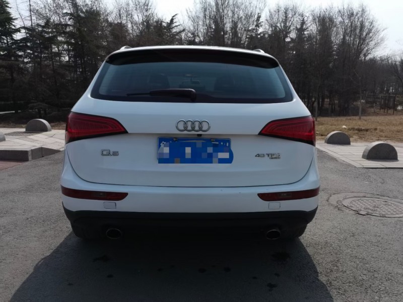 潍坊13年奥迪Q56