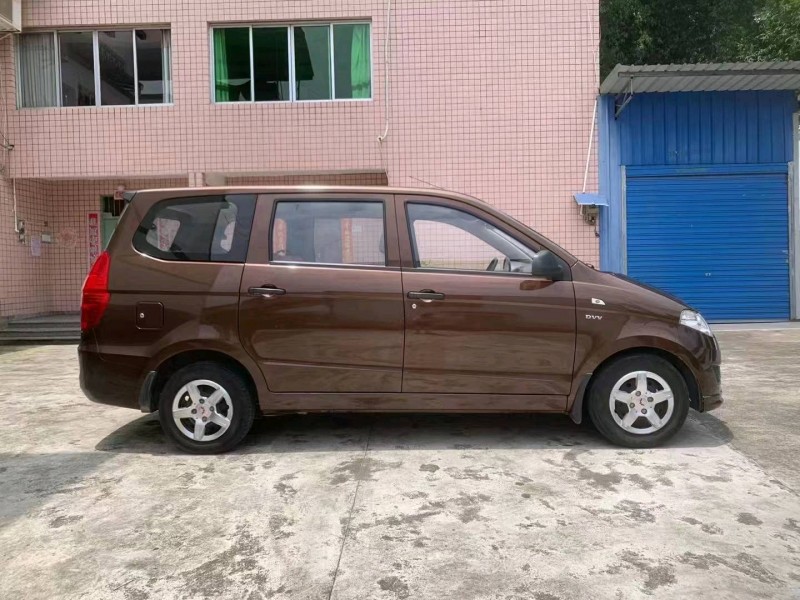 重慶16年五菱汽車宏光1