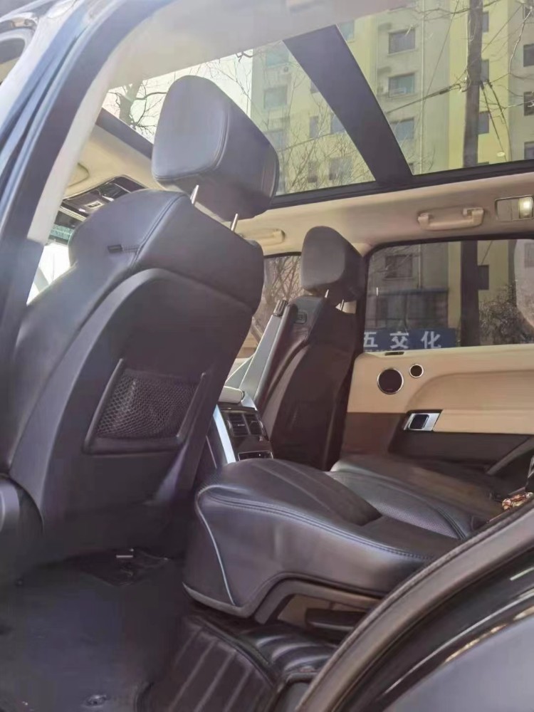 北京14年路虎揽胜运动1