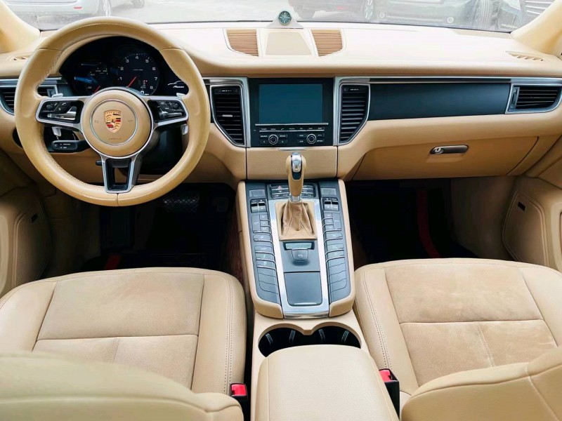 徐州15年保時捷Macan5