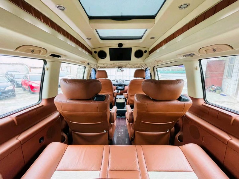 徐州14年奔驰维特斯7