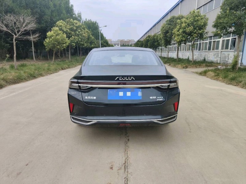 北京22年东风奕炫9