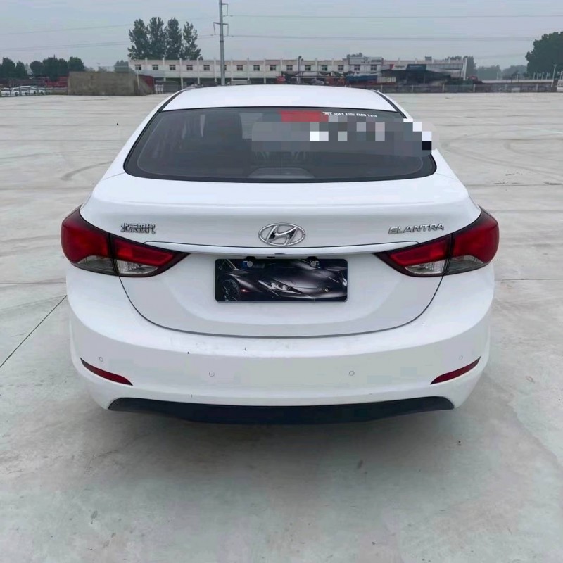 北京18年现代朗动9