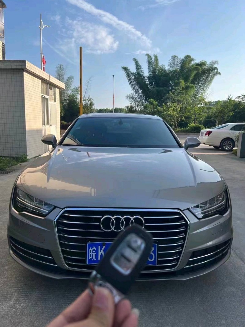 萍鄉16年奧迪A7L1
