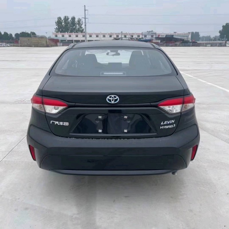 北京21年丰田雷凌8