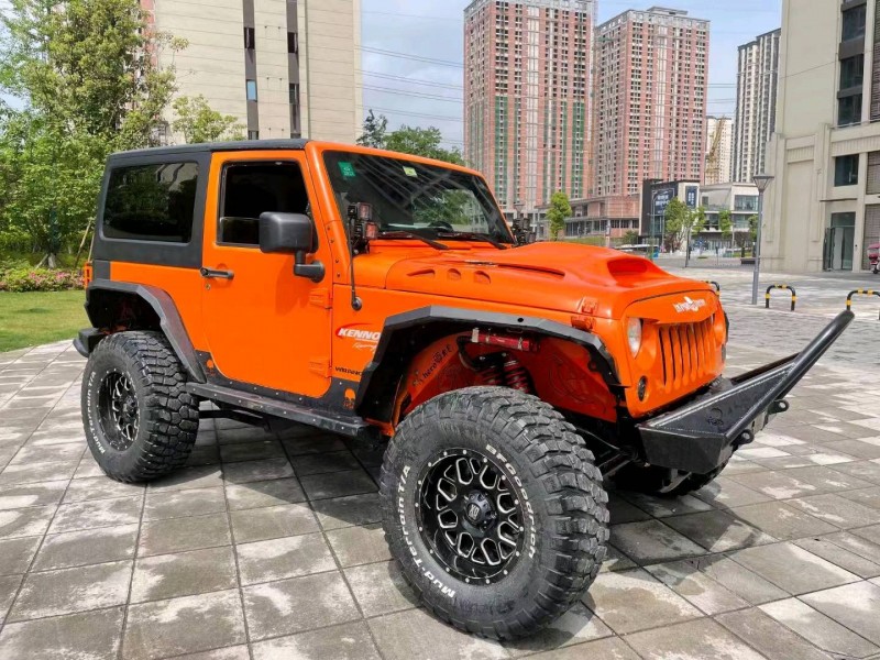 重慶12年Jeep牧馬人1