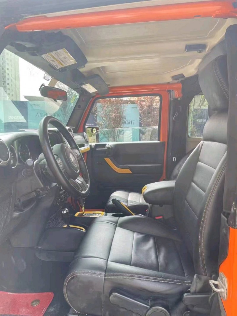 重慶12年Jeep牧馬人6