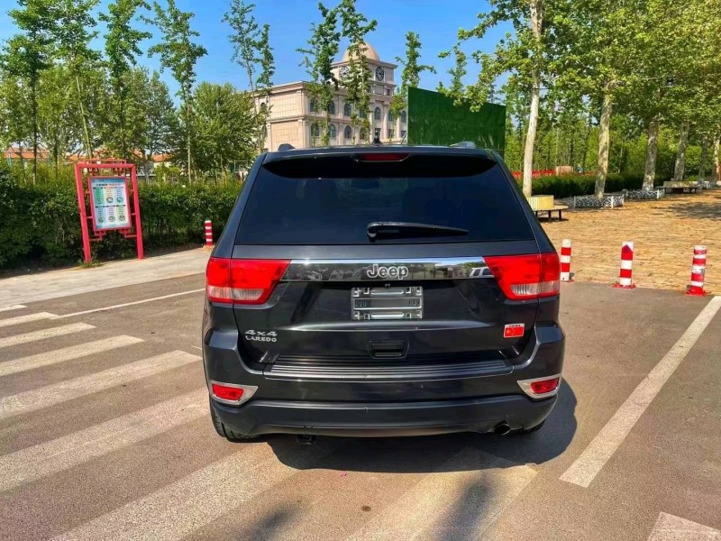 煙臺11年Jeep大切諾基6