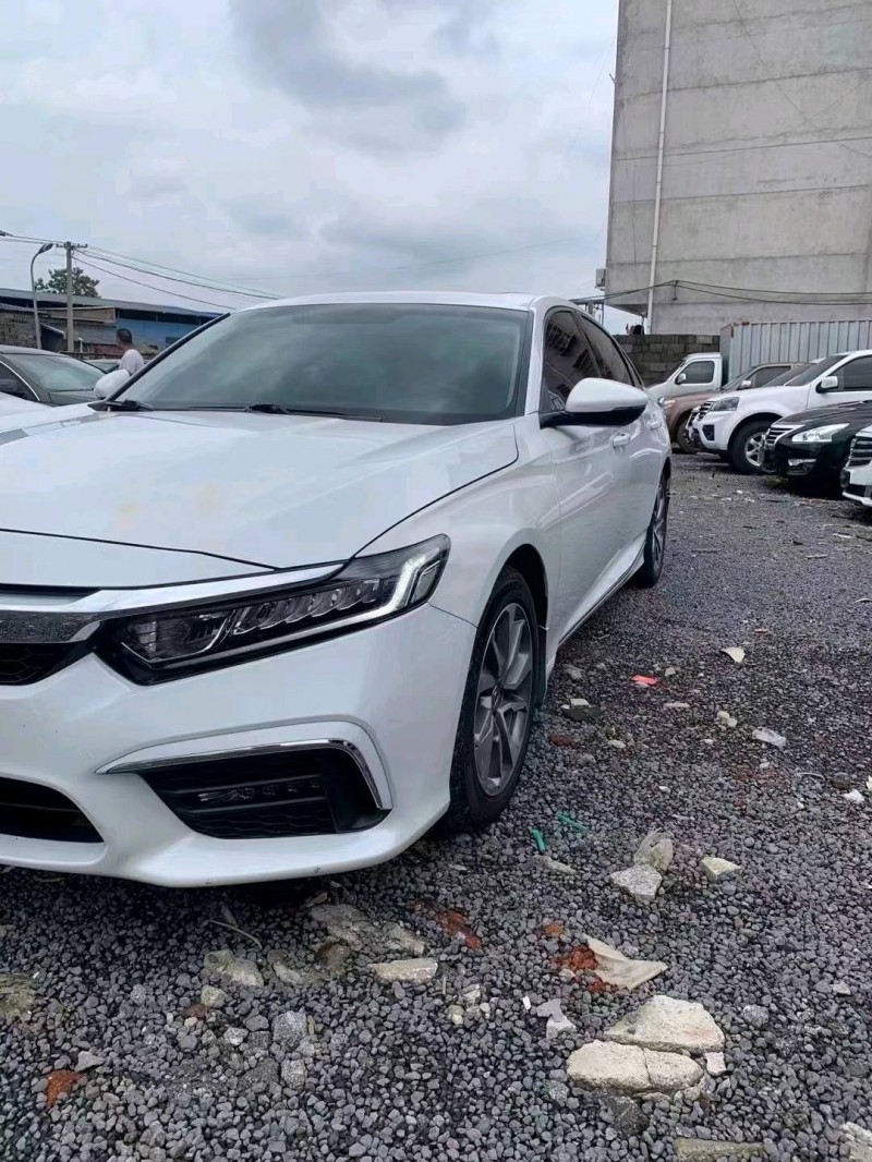 邵阳19年本田英诗派2