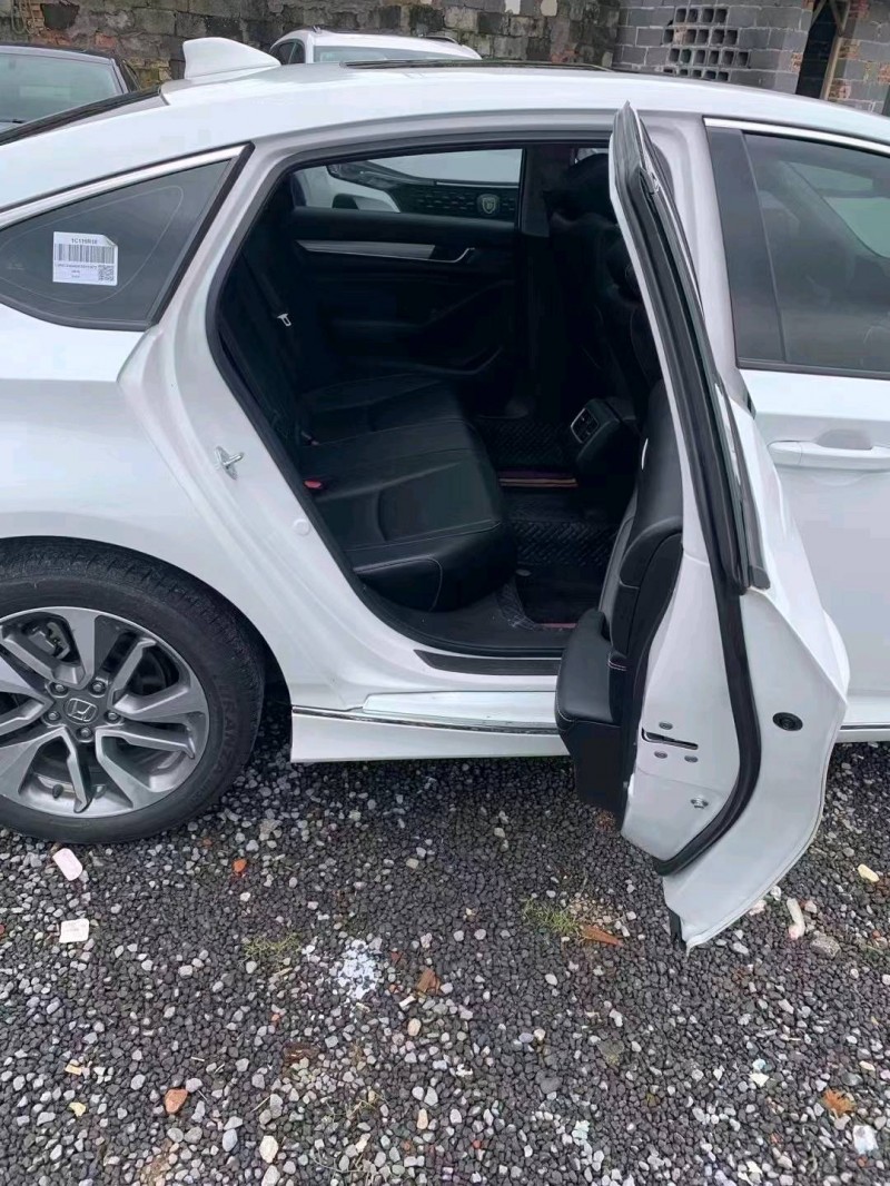 邵阳19年本田英诗派4