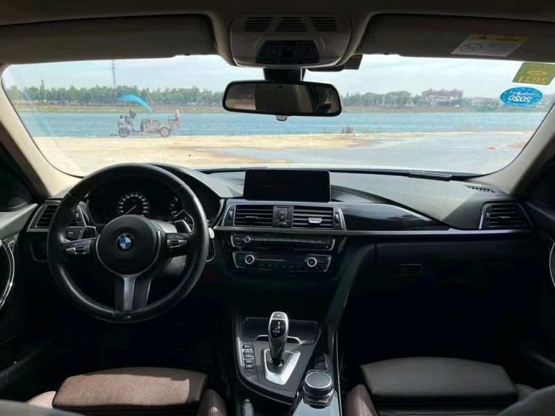 盐城19年宝马3系7