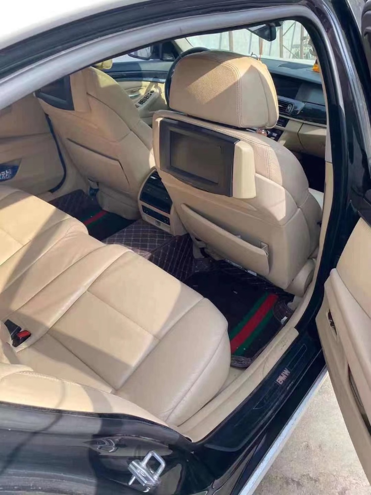 青岛12年宝马5系5