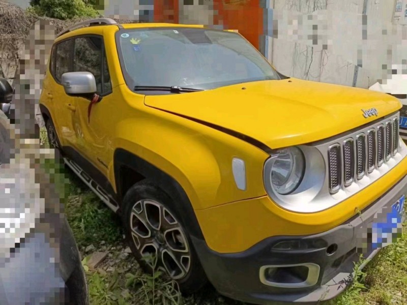 武漢16年Jeep自由俠5