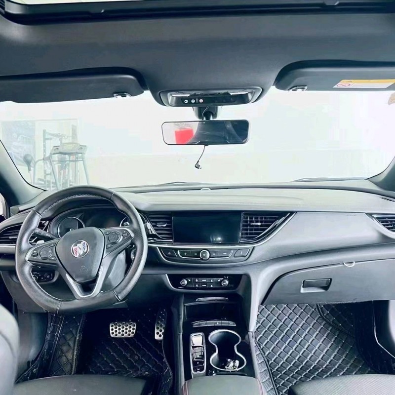 北京21年别克君威8