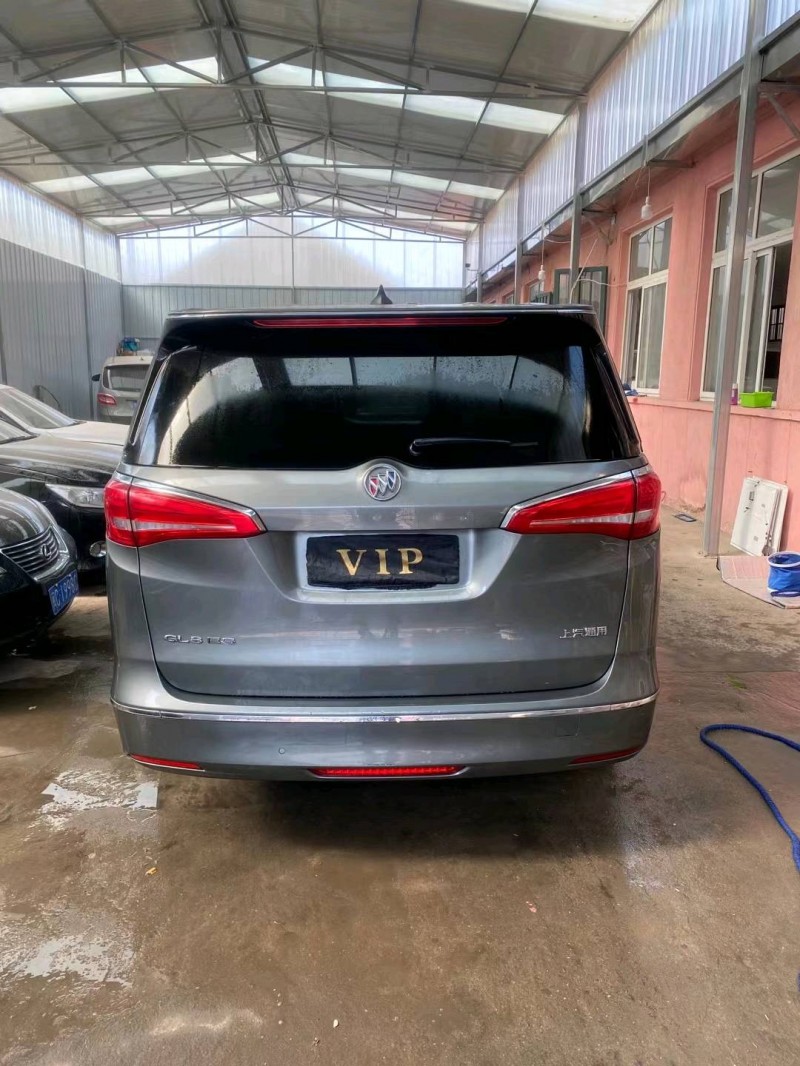 青岛17年别克GL89