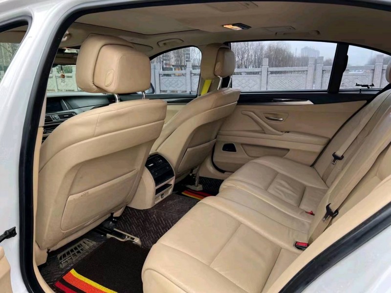 徐州12年宝马5系4