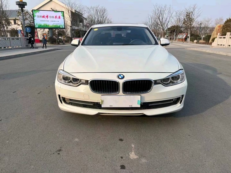 徐州13年宝马3系9