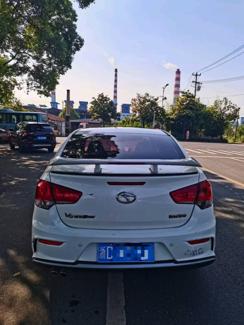 紹興16年東南汽車V5菱致9