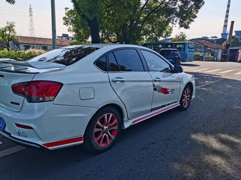 紹興16年東南汽車V5菱致7