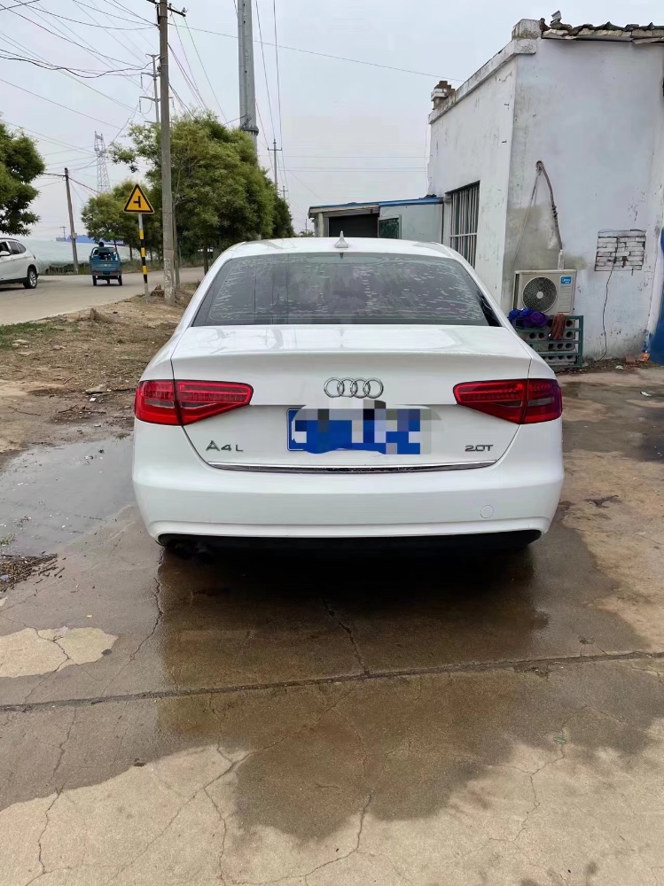 青岛14年奥迪A4L5