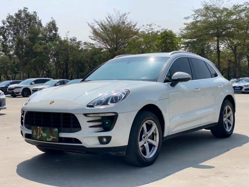 东莞15年保时捷Macan3